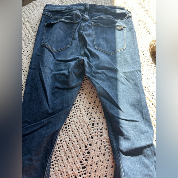 Hollister ripped jeans. women’s size 15R. - Picture 2 of 2